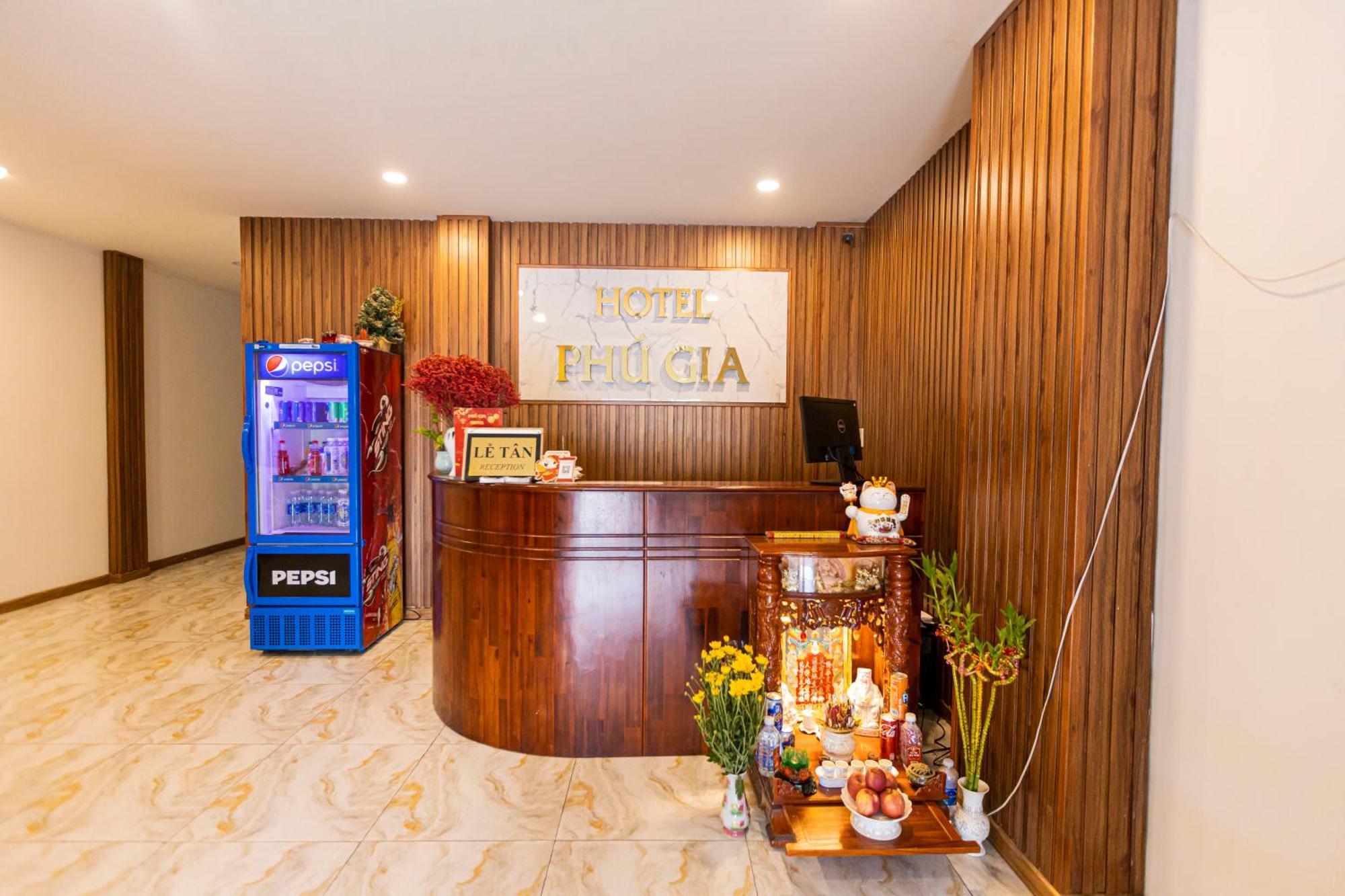 Phu Gia Hotel 1609 Хошимін Екстер'єр фото